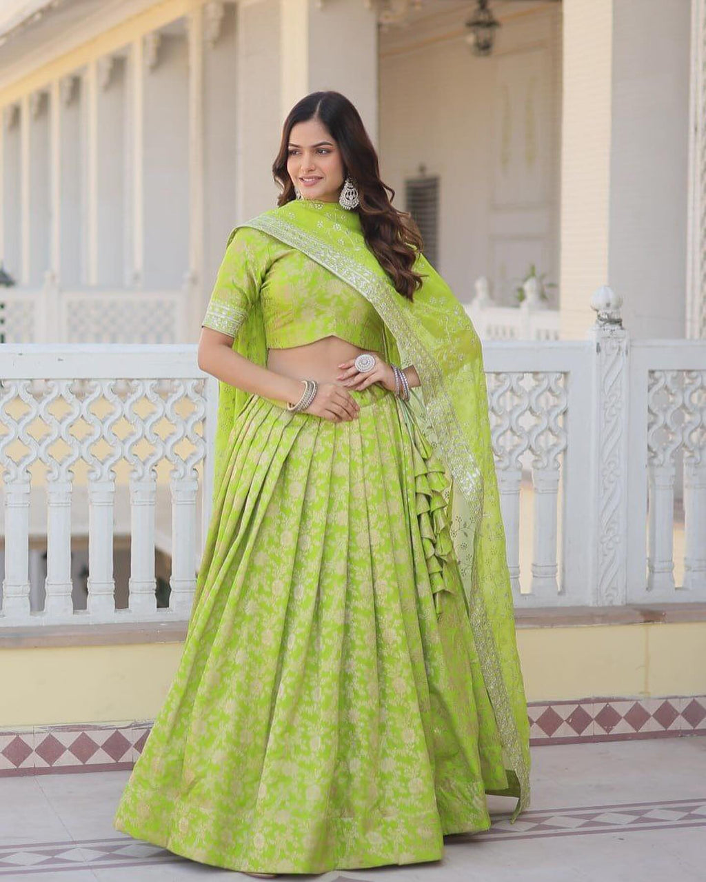 Wedding Lehenga Choli For Women Ready To Wear In Usa, Party Wear Lehengas For Girls, Made To Measure Lahanga, Indian Outfits
