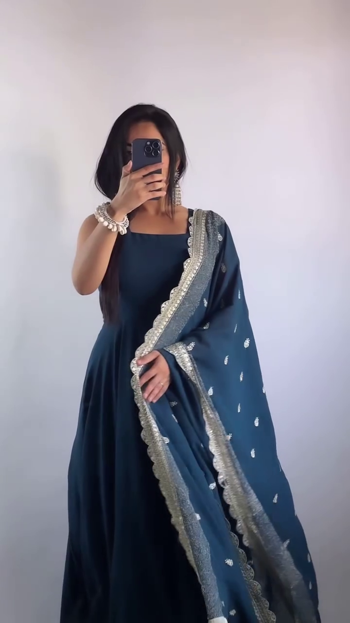 Elegant Navy Blue Anarkali Dress with Silver Embellished Dupatta – Perfect for Festive and Formal Occasions