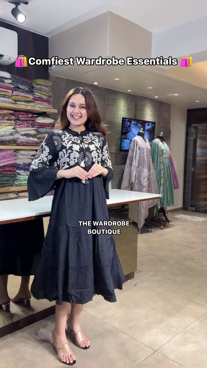 Chic and Comfortable Western Wear Collection – Featuring Stylish A-Line Dresses, Trendy Printed Midis