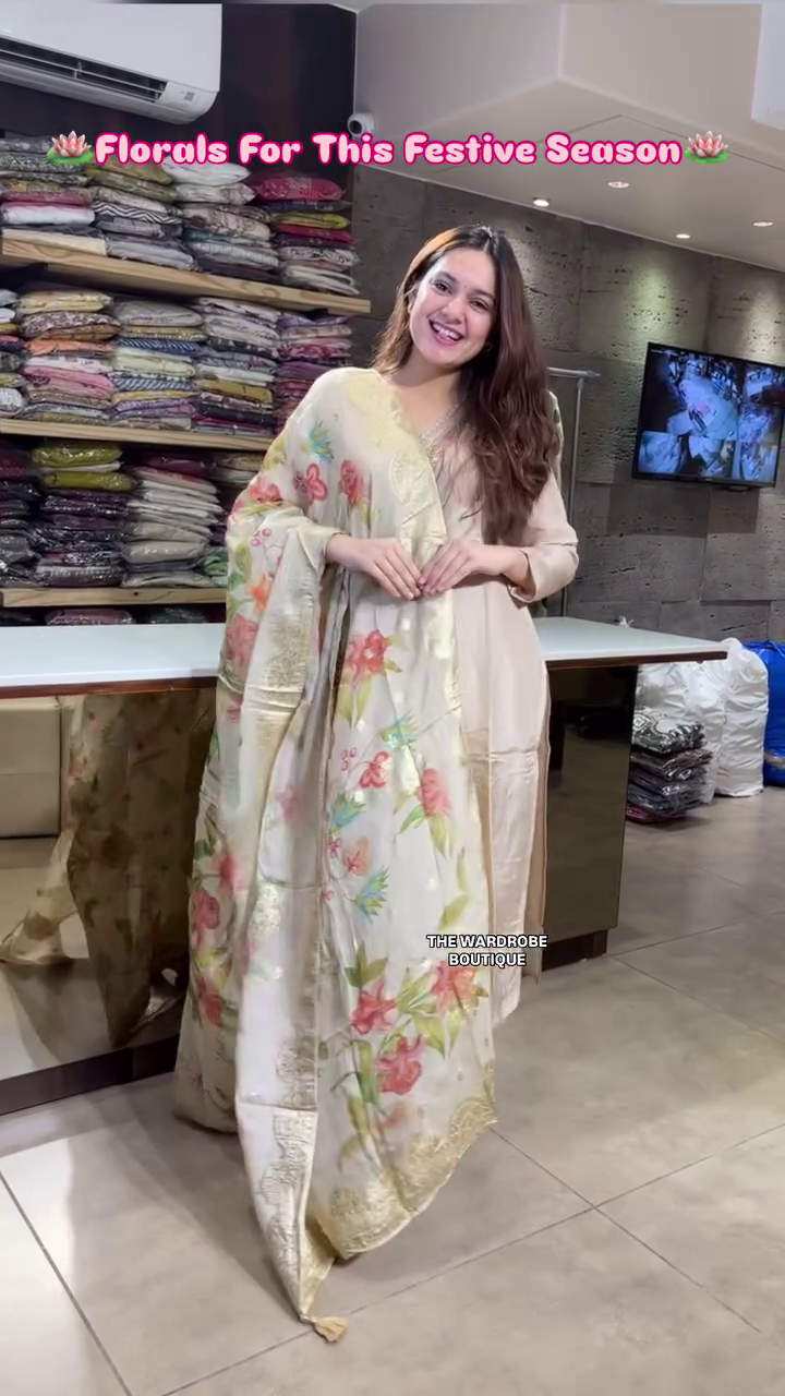 Chic Beige Ethnic Kurta Set with Elegant Floral-Printed Silk Dupatta Featuring Golden Zari Borders and Subtle Embellishments – Perfect for Festive Celebrations, Traditional Gatherings, and Special Occasions