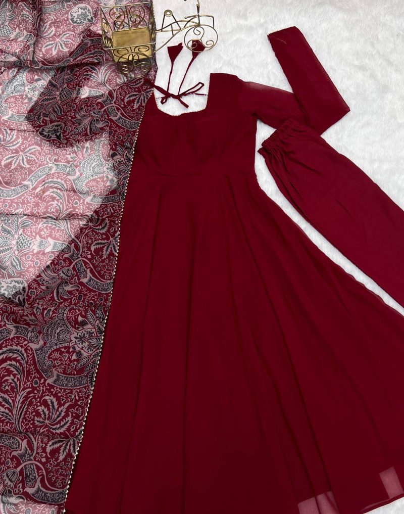 Letest New Plan Gown With Digital Print Dupatta