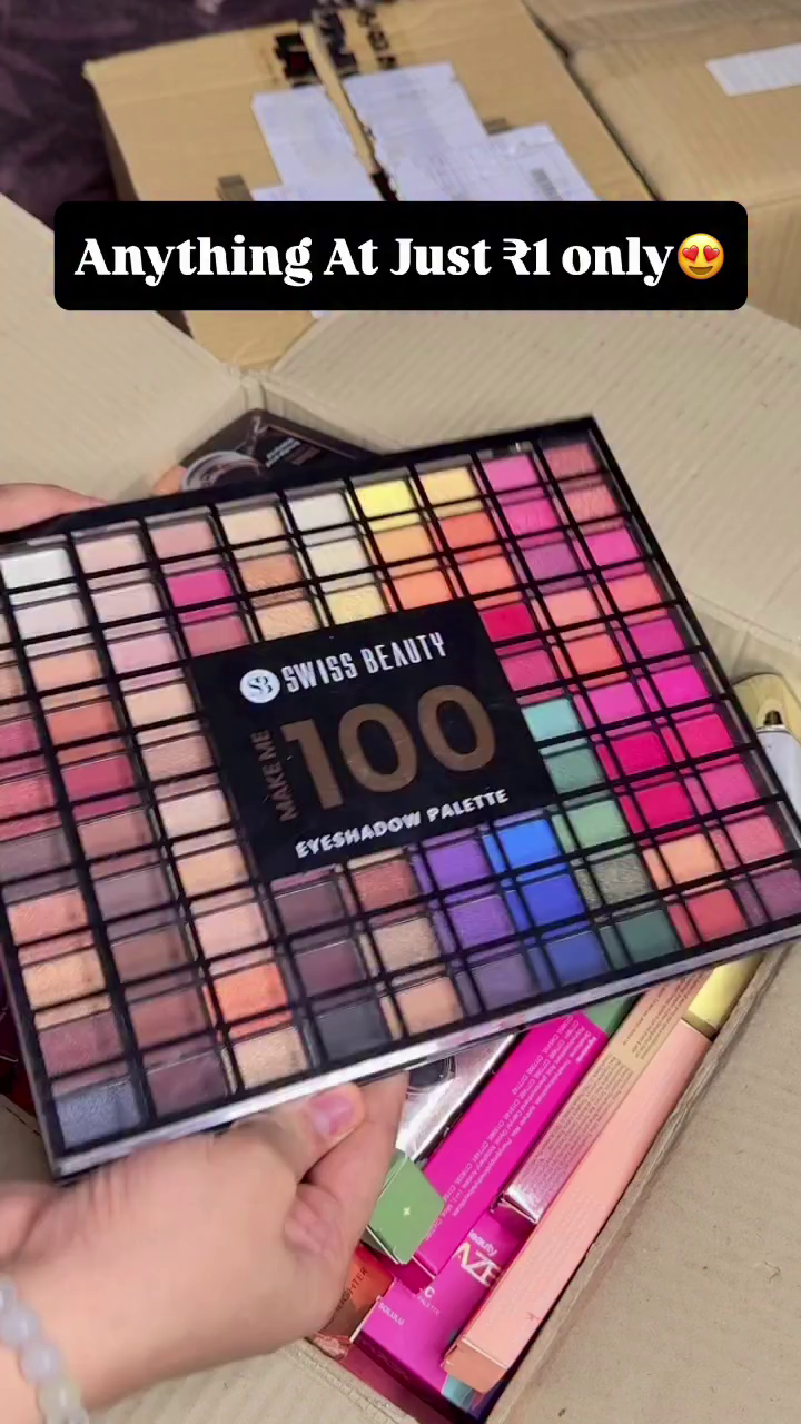 100-Color Professional Eyeshadow Palette – Highly Pigmented Matte & Shimmer Shades for Bold, Vibrant & Creative Eye Makeup Looks – Long-Lasting, Blendable & Travel-Friendly Kit