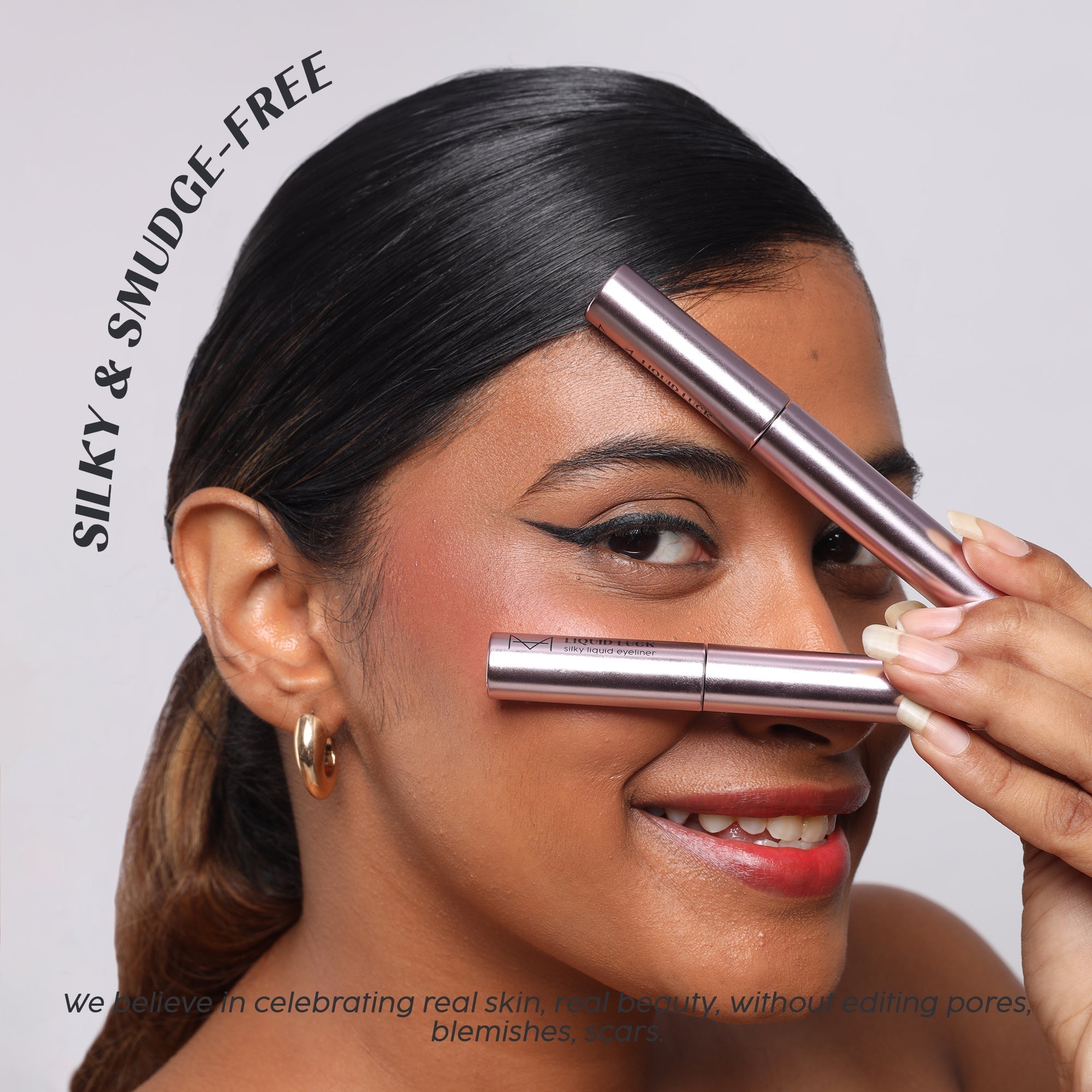 Liquid Luck Silky Eyeliner - Velvet Black