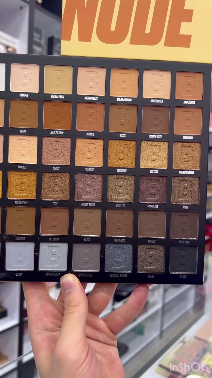 A gorgeous 42-color nude eyeshadow palette, offering a mix of neutral mattes, shimmers, and rich glitters for endless eye-catching looks!     Ask ChatGPT
