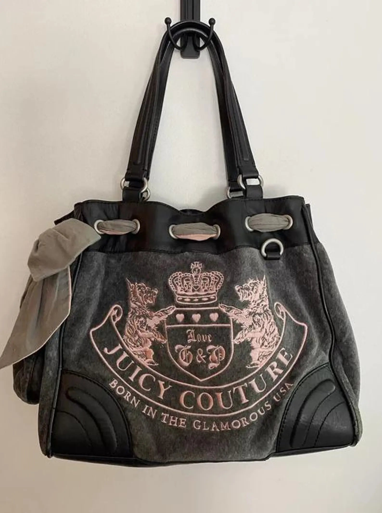 Juicy Couture Daydreamer Dog Bag – Rare Gray Pink Y2K Tote – Embroidered Puppies – Vintage 2000s Purse