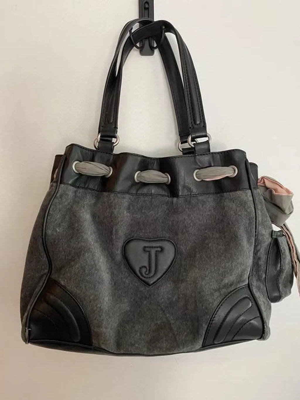 Juicy Couture Daydreamer Dog Bag – Rare Gray Pink Y2K Tote – Embroidered Puppies – Vintage 2000s Purse