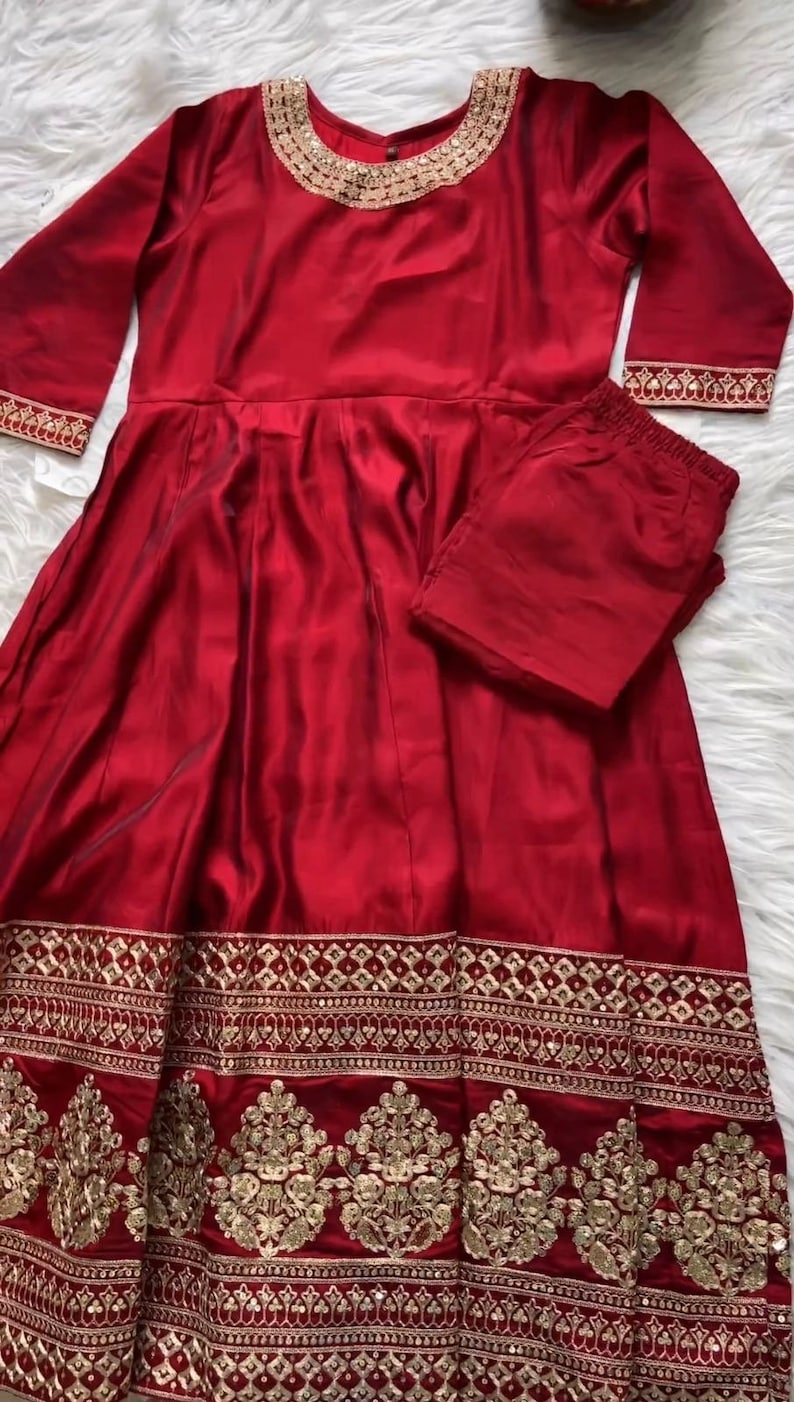 Looking For This Same Colour Beautiful Designer Suit On Vanilla Silk With Inner And Thred With Sequnce Work And Pent On Crep Febric