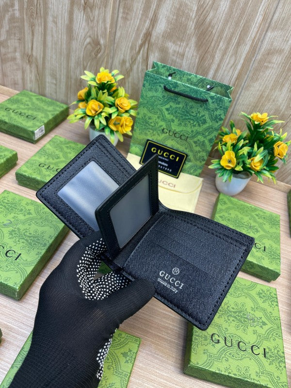 GUCCI SNAKE WALLET WITH  DUST BAG AND BOX